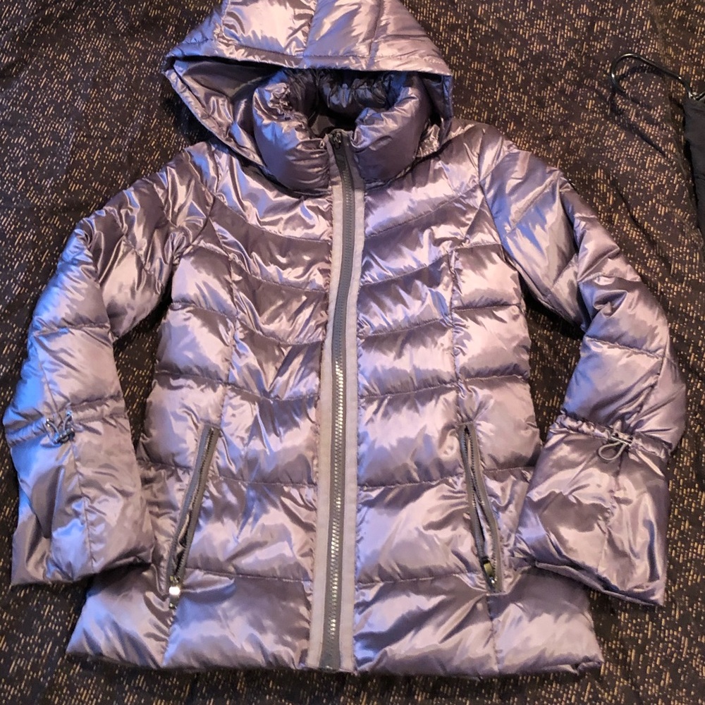 DONNA KAREN NEW YORK WOMENS COAT- NEW W/O TAGS